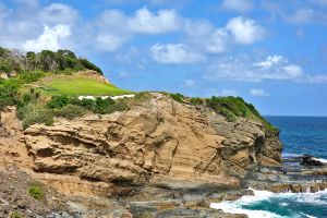 Cabot Saint Lucia (Point Hardy) 17th Rock